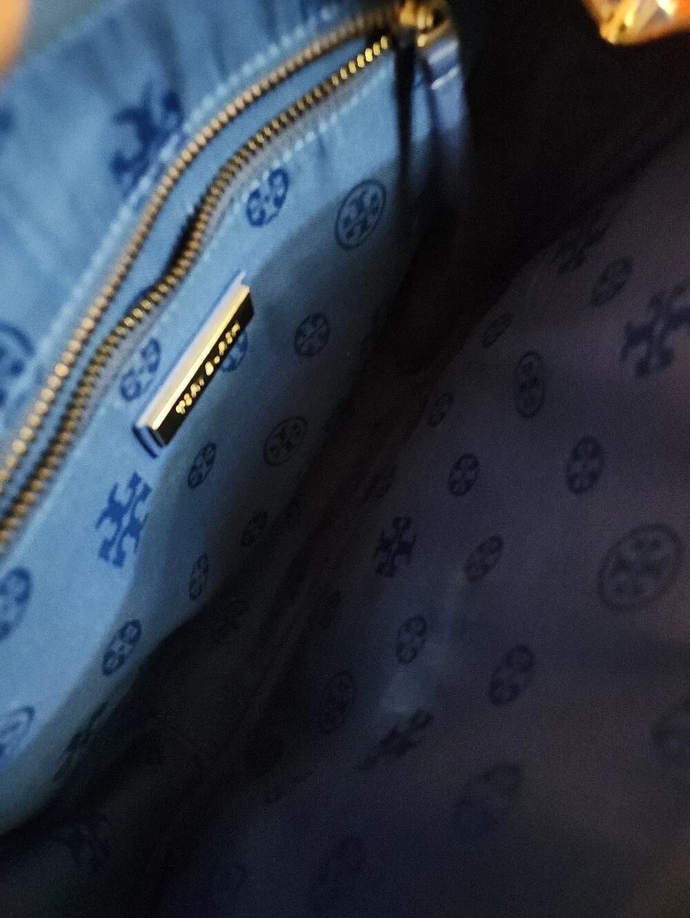 Tory Burch Alexa Royal Blue Quilted Leather Crossbody with Gold Chain